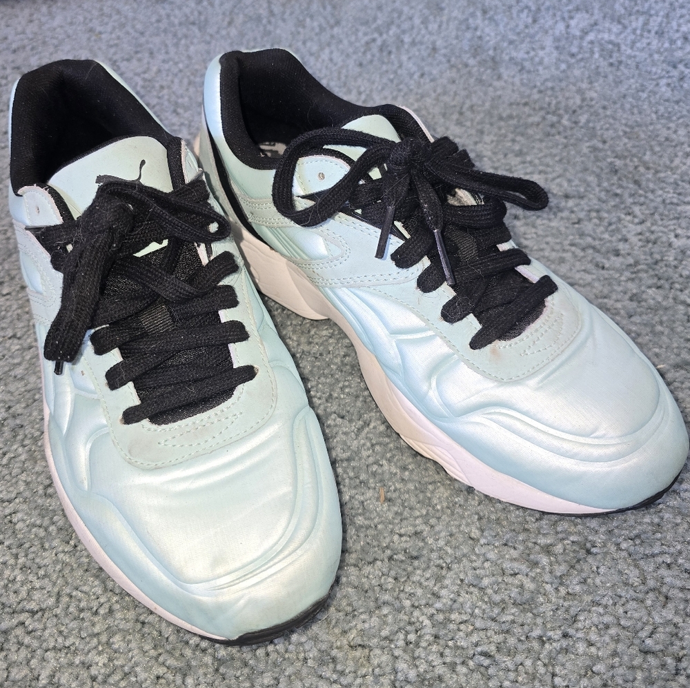 Puma trinomic athletic shoes